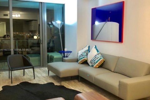 Copropriété à vendre à Miami, Floride: 2 chambres, 106.93 m2 № 1977337 - photo 22