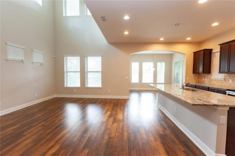 Casa en alquiler en Orlando, Florida, 4 dormitorios, 252.14 m2 № 2151117 - foto 16
