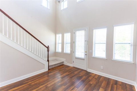 Casa en alquiler en Orlando, Florida, 4 dormitorios, 252.14 m2 № 2151117 - foto 4