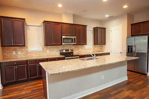 Casa en alquiler en Orlando, Florida, 4 dormitorios, 252.14 m2 № 2151117 - foto 15