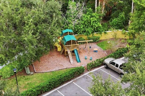 Copropriété à vendre à Tampa, Floride: 2 chambres, 115.38 m2 № 2406980 - photo 16