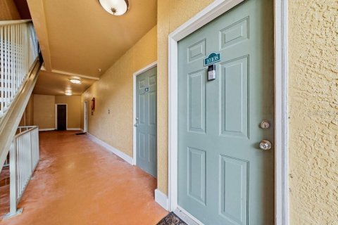 Copropriété à vendre à Tampa, Floride: 2 chambres, 115.38 m2 № 2406980 - photo 14