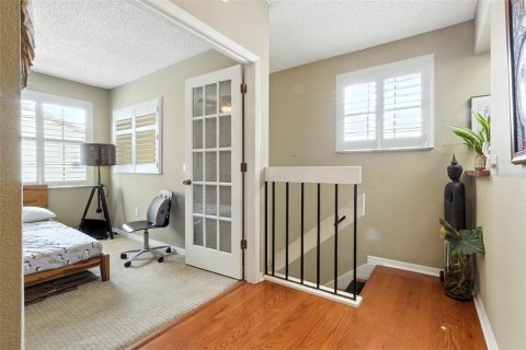 Condo in Tampa, Florida, 2 bedrooms  № 1856541 - photo 5