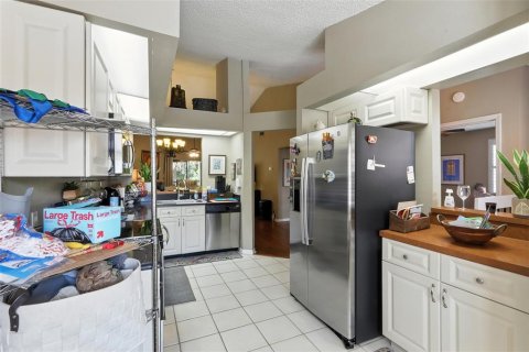 Condo in Tampa, Florida, 2 bedrooms  № 1856541 - photo 11