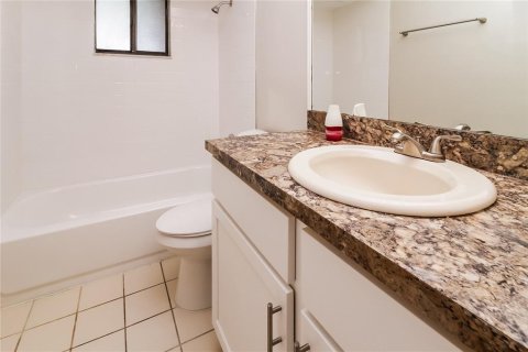 Casa en alquiler en Longwood, Florida, 3 dormitorios, 156.82 m2 № 1820853 - foto 15