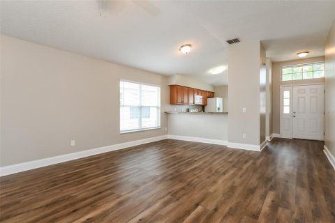 Casa en venta en Kissimmee, Florida, 3 dormitorios, 128.21 m2 № 2198765 - foto 5