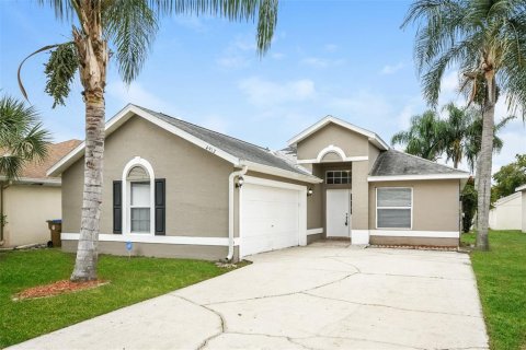 Casa en venta en Kissimmee, Florida, 3 dormitorios, 128.21 m2 № 2198765 - foto 2
