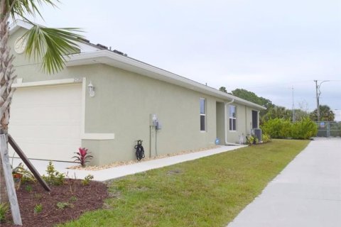 Casa en alquiler en Punta Gorda, Florida, 2 dormitorios, 140.84 m2 № 1048760 - foto 21
