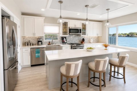 Villa ou maison à vendre à Indian Rocks Beach, Floride: 2 chambres, 102.84 m2 № 2214525 - photo 5