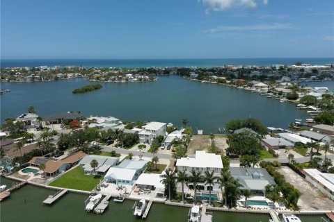 Villa ou maison à vendre à Indian Rocks Beach, Floride: 2 chambres, 102.84 m2 № 2214525 - photo 26