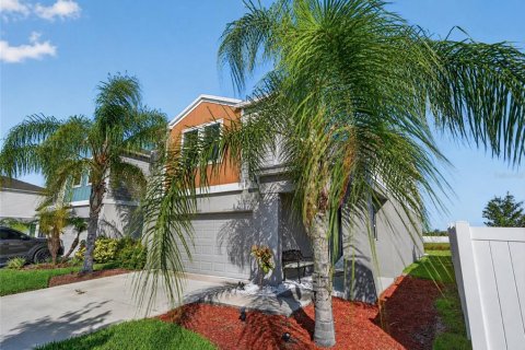 Villa ou maison à vendre à Riverview, Floride: 5 chambres, 232.72 m2 № 2294897 - photo 4