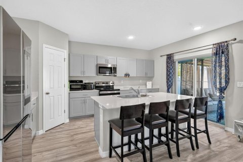 Villa ou maison à vendre à Riverview, Floride: 5 chambres, 232.72 m2 № 2294897 - photo 6