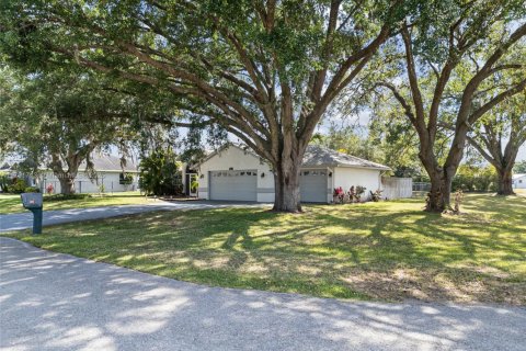 Casa en venta en Sebring, Florida, 3 dormitorios, 192.68 m2 № 1695585 - foto 3