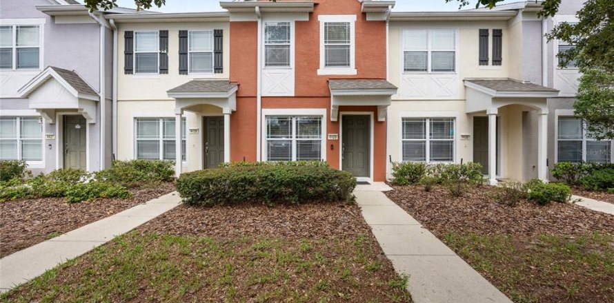 Townhouse in Ocala, Florida 2 bedrooms, 105.35 sq.m. № 1785983