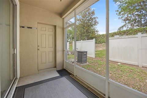 Townhouse in Ocala, Florida 2 bedrooms, 105.35 sq.m. № 1785983 - photo 21