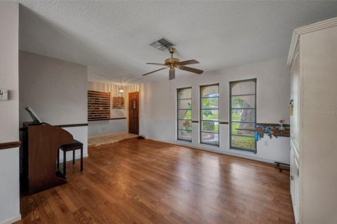 Casa en venta en Port Charlotte, Florida, 3 dormitorios, 145.86 m2 № 1915176 - foto 7