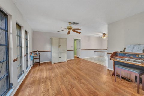 Casa en venta en Port Charlotte, Florida, 3 dormitorios, 145.86 m2 № 1915176 - foto 6