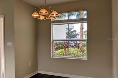 Condo in Bradenton, Florida, 2 bedrooms  № 1733170 - photo 10