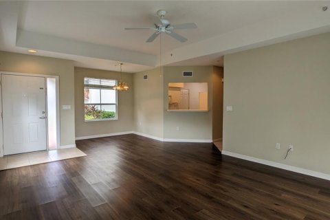 Condo in Bradenton, Florida, 2 bedrooms  № 1733170 - photo 7