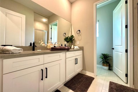 House in Davenport, Florida 4 bedrooms, 230.4 sq.m. № 1803932 - photo 14