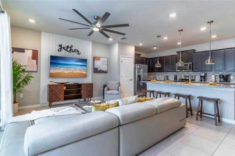 Adosado en venta en Davenport, Florida, 5 dormitorios, 212.1 m2 № 2229120 - foto 6