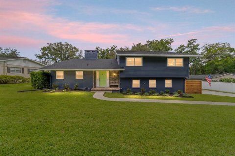 Casa en venta en Ocala, Florida, 3 dormitorios, 283.26 m2 № 1827149 - foto 1