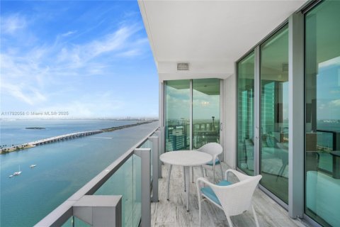 Купить кондоминиум в Майами, Флорида 2 спальни, 98.48м2, № 1861247 - фото 12