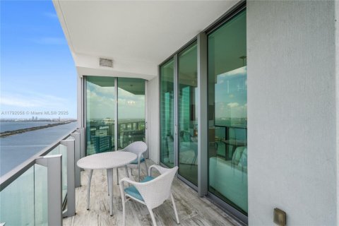 Купить кондоминиум в Майами, Флорида 2 спальни, 98.48м2, № 1861247 - фото 10