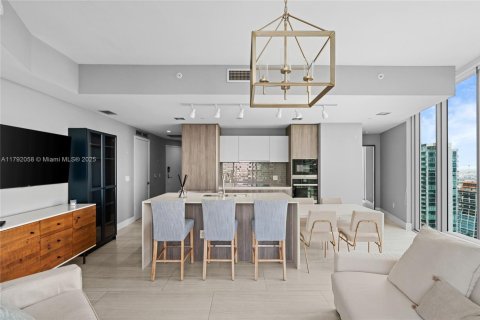 Купить кондоминиум в Майами, Флорида 2 спальни, 98.48м2, № 1861247 - фото 6