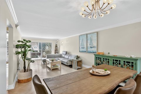 Купить кондоминиум в Коконат Крик, Флорида 2 спальни, 107.4м2, № 1939035 - фото 8