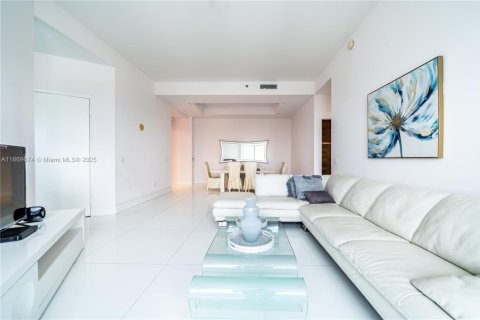 Condominio en venta en Sunny Isles Beach, Florida, 2 dormitorios, 133.31 m2 № 2017089 - foto 6