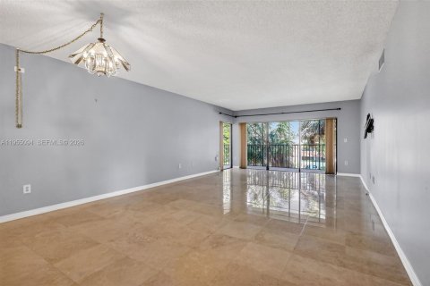 Copropriété à louer à Miami, Floride: 2 chambres, 130.53 m2 № 2010873 - photo 6