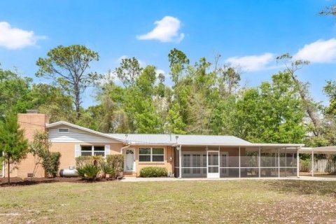 Villa ou maison à Apopka, Floride 4 chambres, 234.11 m2 № 2234787