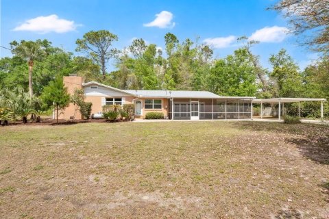 House in Apopka, Florida 5 bedrooms, 234.11 sq.m. № 2234787 - photo 2
