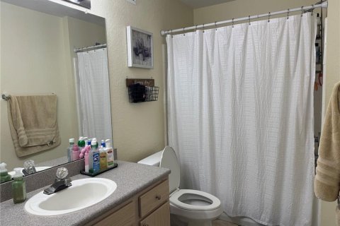 Copropriété à louer à Lakewood Ranch, Floride: 2 chambres, 97.36 m2 № 1872841 - photo 7
