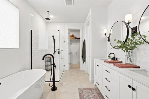 Casa en venta en Winter Garden, Florida, 5 dormitorios, 305.18 m2 № 2339144 - foto 25