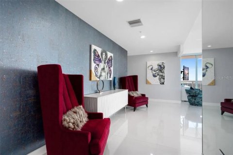 Condo in Orlando, Florida, 4 bedrooms  № 1903251 - photo 7