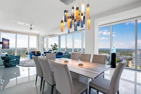 Condo in Orlando, Florida, 4 bedrooms  № 1903251 - photo 28