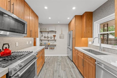 Casa en venta en Orlando, Florida, 2 dormitorios, 124.21 m2 № 2388298 - foto 8