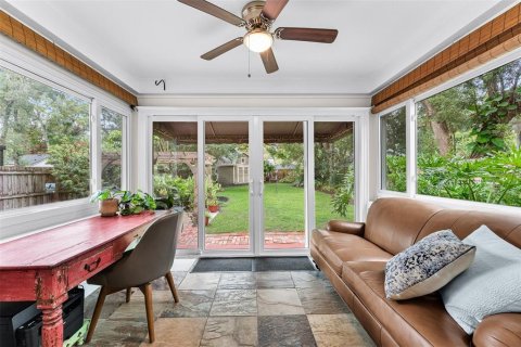 Casa en venta en Orlando, Florida, 2 dormitorios, 124.21 m2 № 2388298 - foto 7