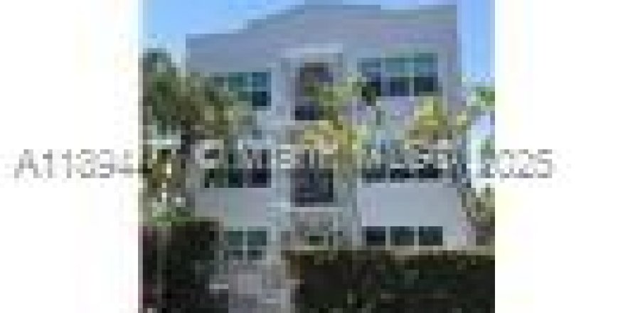 Apartamento en Miami Beach, Florida 1 dormitorio, 42.74 m2 № 1949274