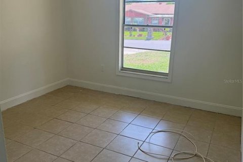 Commercial property in Haines City, Florida 8 bedrooms, 143.44 sq.m. № 2418774 - photo 6
