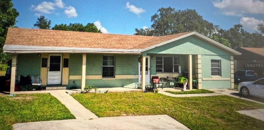 Commercial property in Haines City, Florida 8 bedrooms, 143.44 sq.m. № 2418774