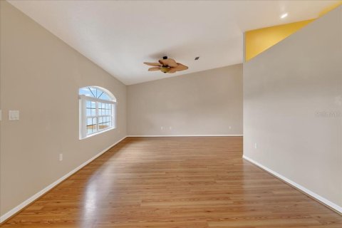 Villa ou maison à louer à Palm Coast, Floride: 3 chambres, 173.17 m2 № 2284984 - photo 9