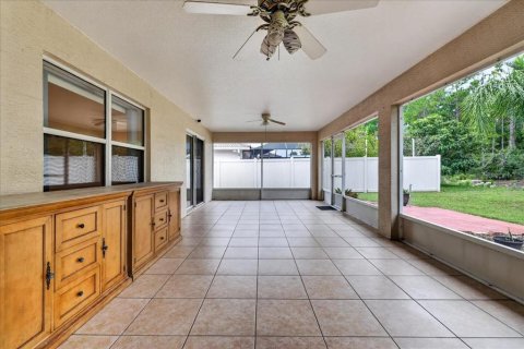 Villa ou maison à louer à Palm Coast, Floride: 3 chambres, 173.17 m2 № 2284984 - photo 4