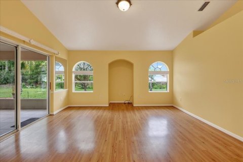 Villa ou maison à louer à Palm Coast, Floride: 3 chambres, 173.17 m2 № 2284984 - photo 22