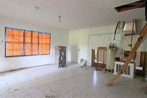 Casa en venta en Homosassa, Florida, 2 dormitorios, 192.21 m2 № 2387619 - foto 24