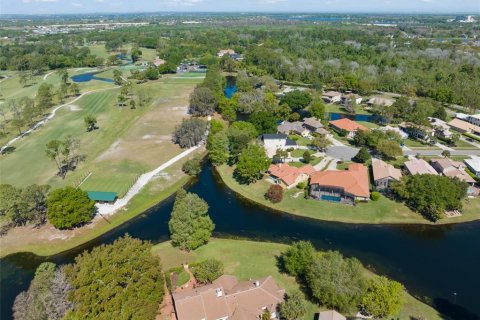 House in Winter Garden, Florida 3 bedrooms, 188.31 sq.m. № 2135726 - photo 7