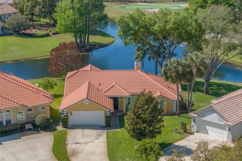 House in Winter Garden, Florida 3 bedrooms, 188.31 sq.m. № 2135726 - photo 3