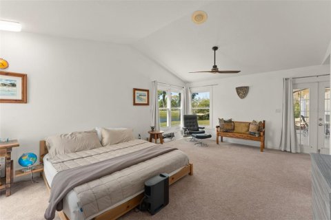House in Winter Garden, Florida 3 bedrooms, 188.31 sq.m. № 2135726 - photo 24